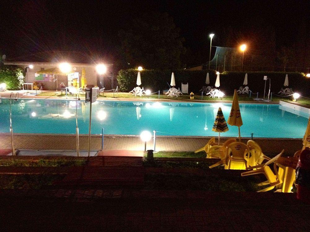 Hotel Villa Del Cardinale Norma Exterior foto